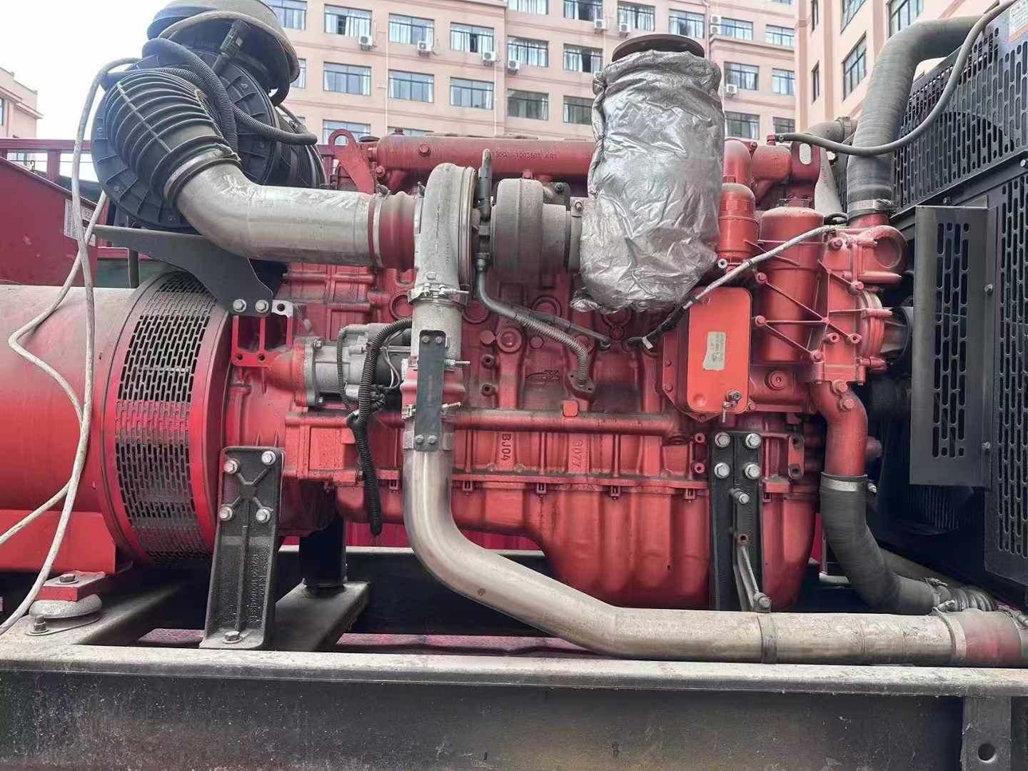 石楼如何选择适合 600kW 柴油发电机组的过载保护器？